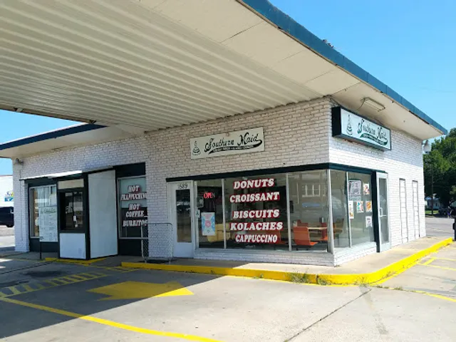 Southern Maid Donuts