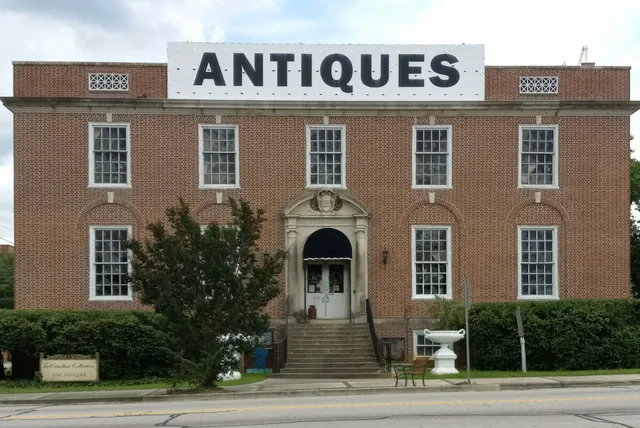 The Caroline Collection Fine Art & Antiques