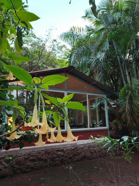 Happy Villa Farmhouse