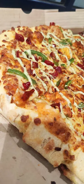 Domino's Pizza | CSJM University, Kanpur