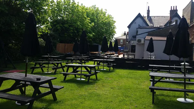 The Railway Bar & Grill