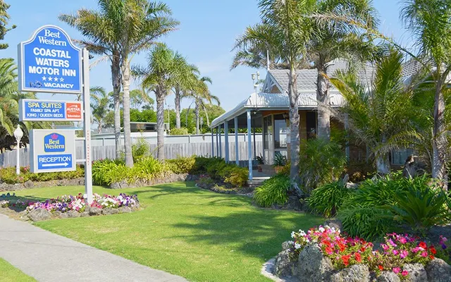 Coastal Waters Motor Inn
