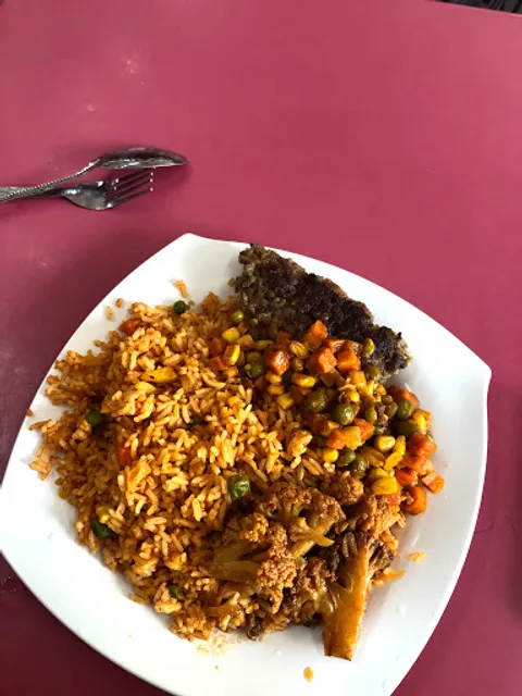 Istanbul Restaurant, Cengal