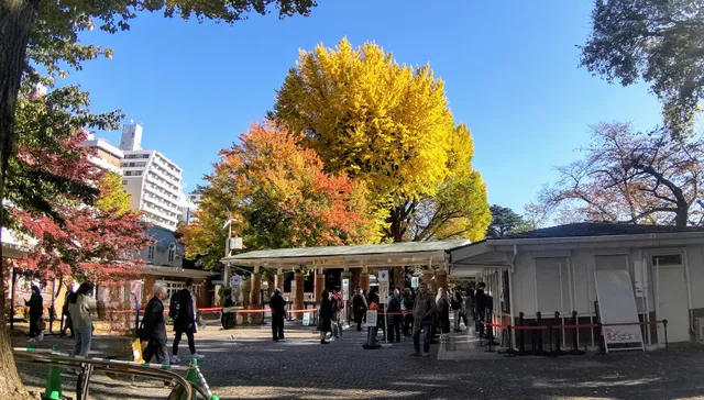 新宿御苑 新宿門