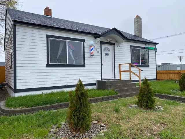 Josuby's Hair Salon and Barber shop