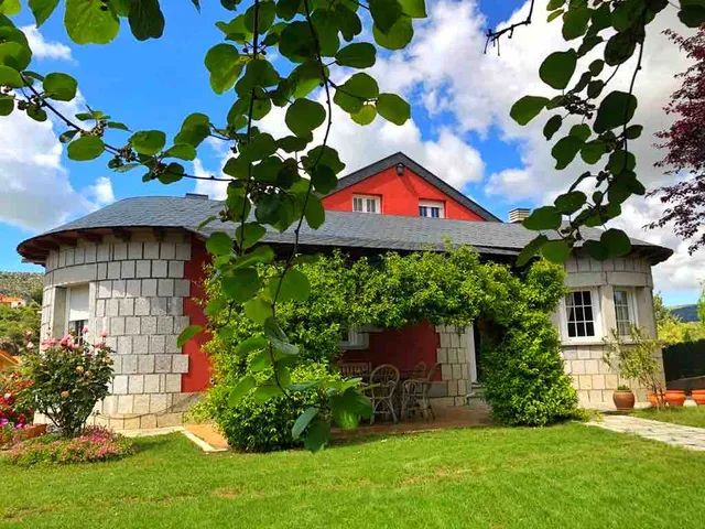 Casa Rural Entrepinos