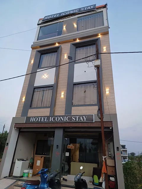 Hotel O Iconic Stay