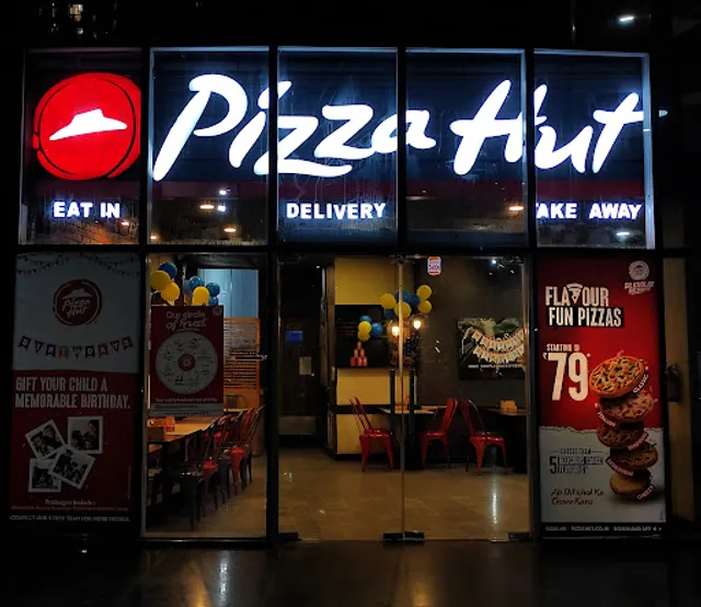 Pizza Hut | North Eye Mall, Noida