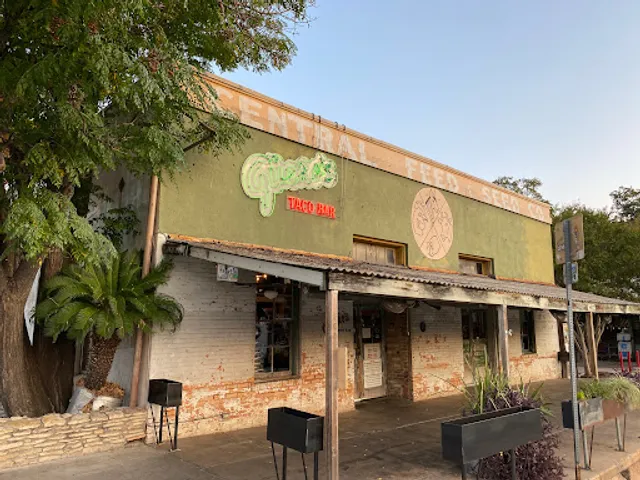 Güero's Taco Bar