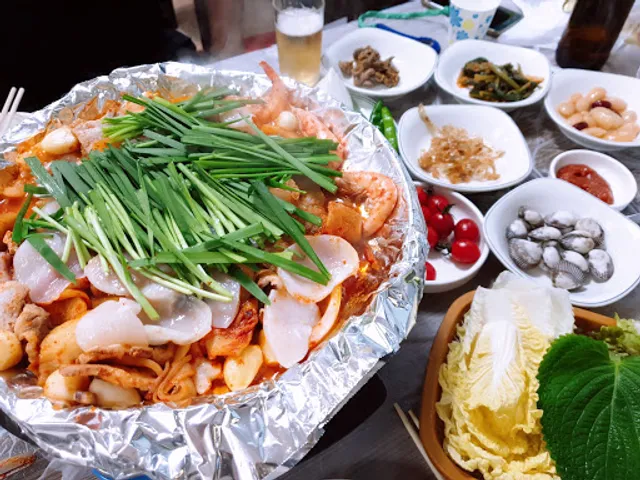 No. 23 Sister Indoor Carriage