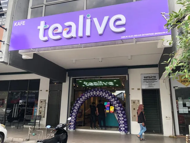 Tealive • Lake Field • Sungai Besi