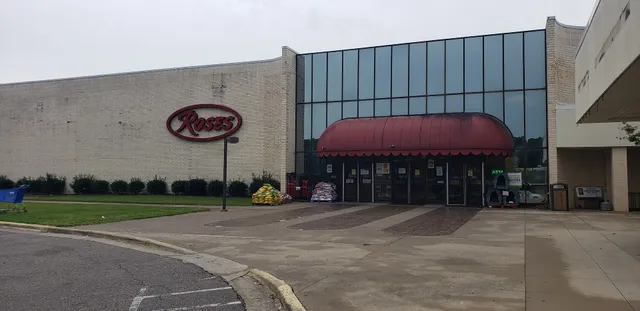 Roses Flooring & Furniture