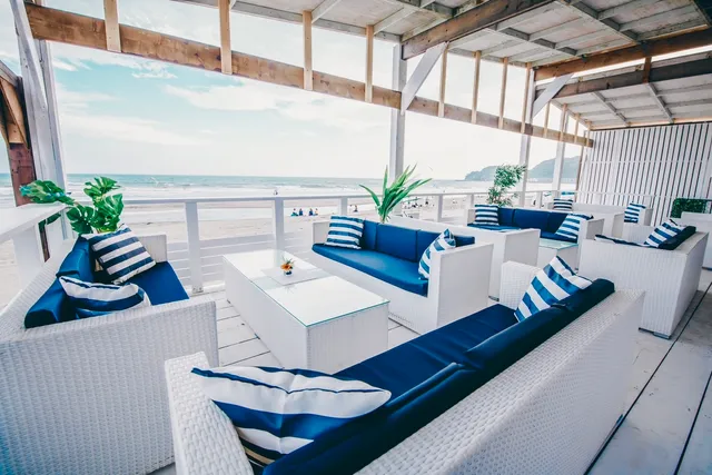 BBQソファテラス 海渡 由比ヶ浜 海の家