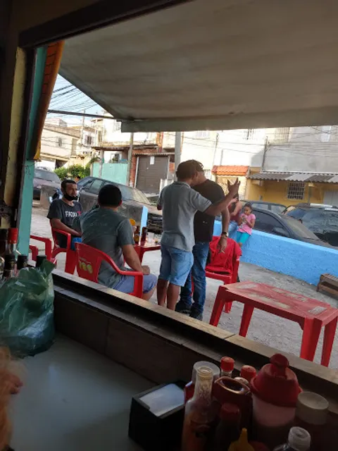 Bar E Lancheria E & R