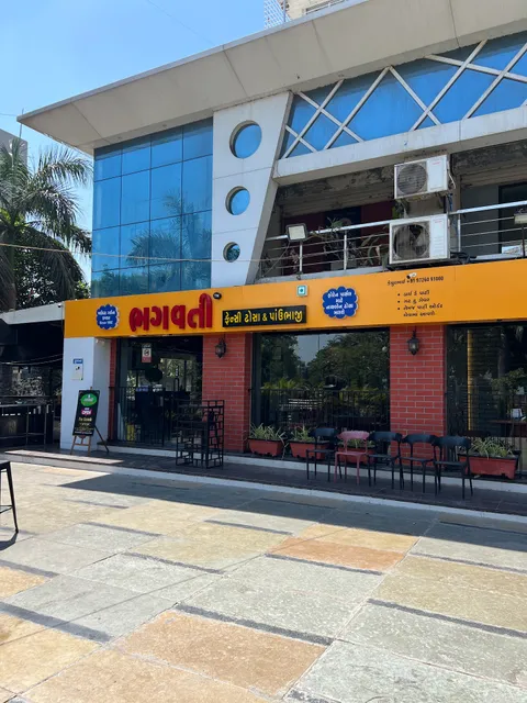 Bhagwati Fancy Dhosa & Pavbhaji