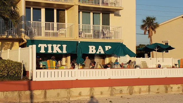 Island Girl Tiki Bar