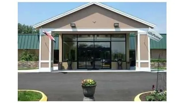 Travelodge by Wyndham Windsor Locks