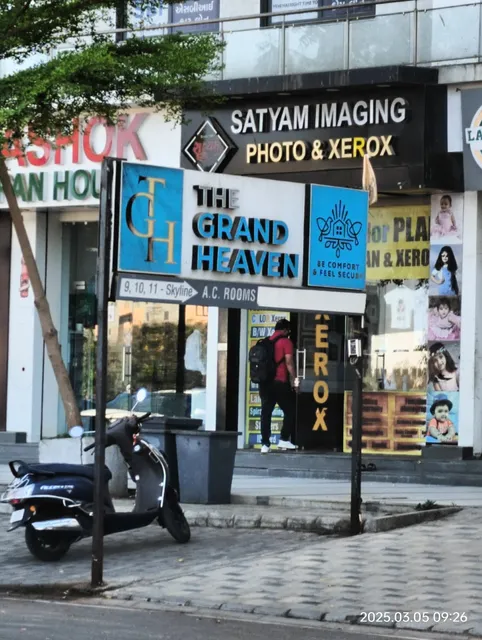 Hotel The Grand Heaven