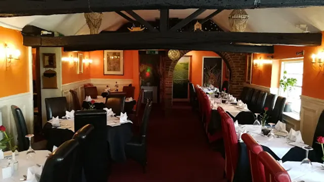New Spice Authentic Indian & Bangladeshi Restaurant & Takeaway