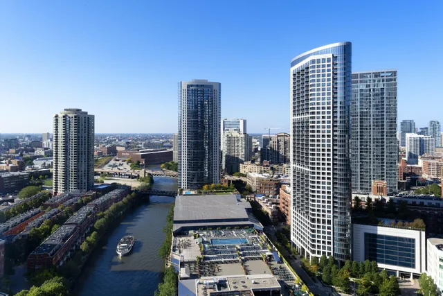 Holiday Inn Chicago Dwtn - the Mart by IHG