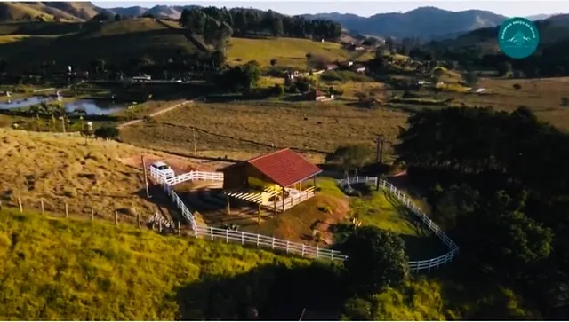 Glamping Berço de Minas.