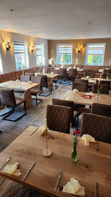 Gaststätte und Pension "Zum Obstler"