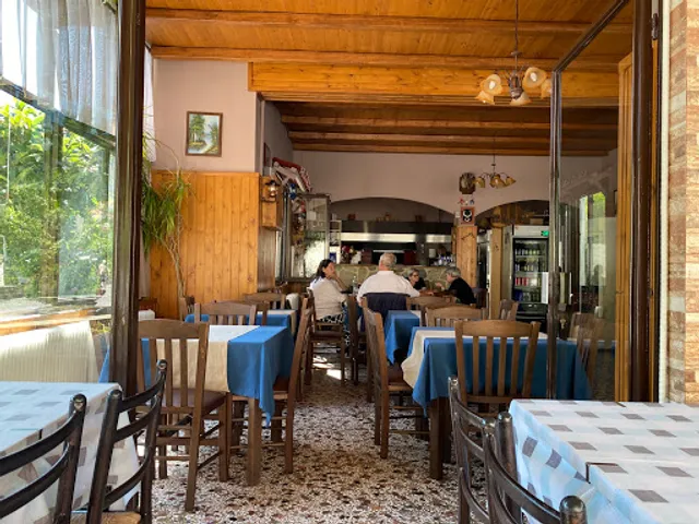 "Τo Kalami" Greek Tavern