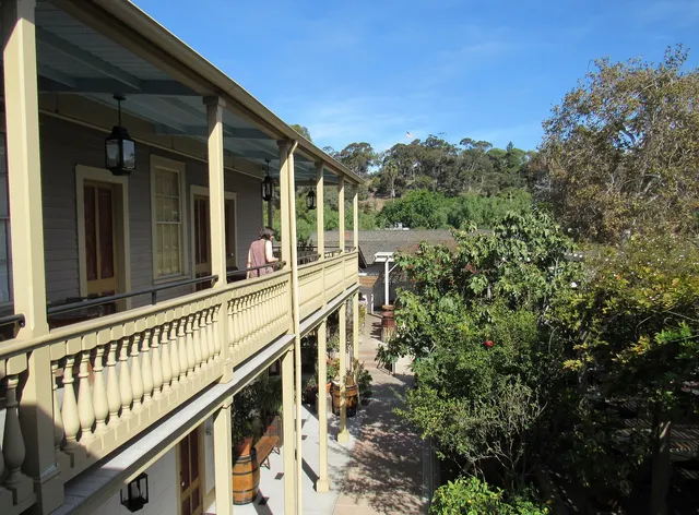 Cosmopolitan Hotel and Restaurant