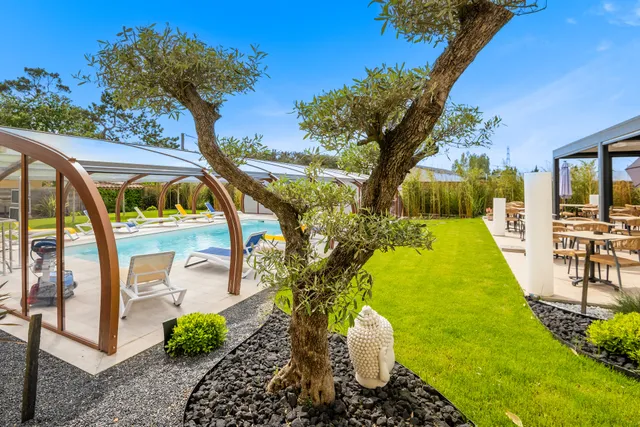 LOGIS Hôtel-Restaurant Le Clos Fleuri