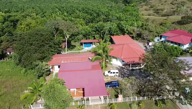 Magic Mountain Lodge