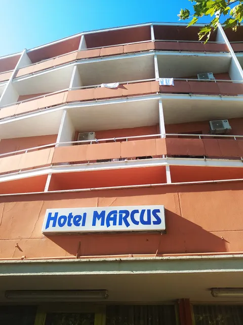 Hotel Marcus