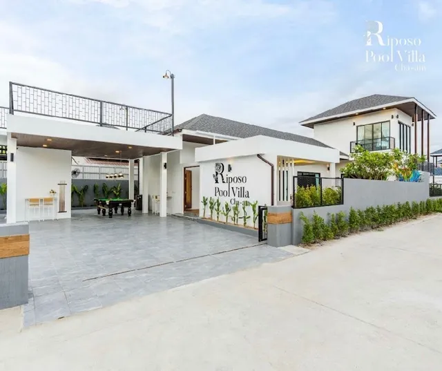 Riposo Pool Villa Cha-Am