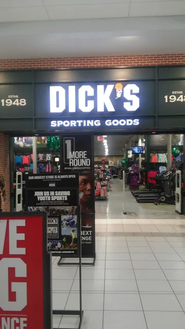 DICK'S Sporting Goods