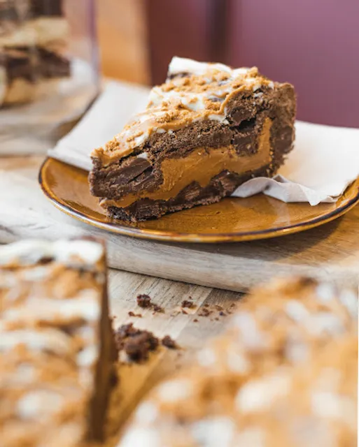 Bloom Coffee Shop & Bakery