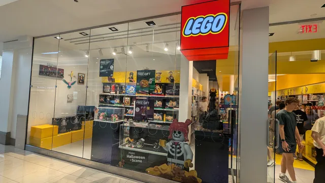 The LEGO® Store Kenwood