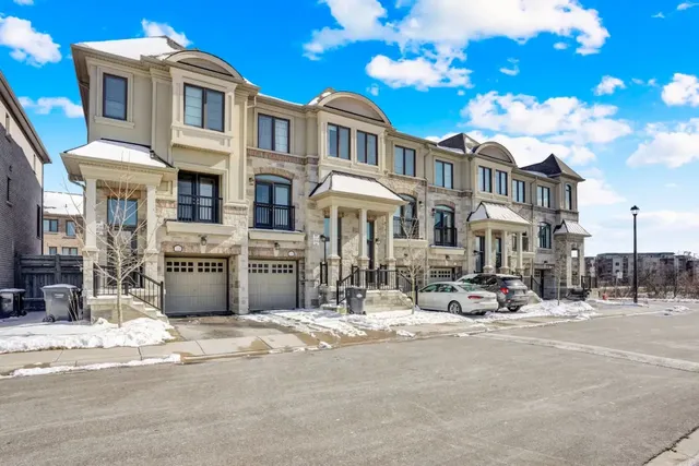 Corporate Stays Mississauga - Furnished Executive