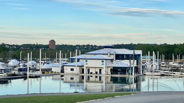 The Marina at Manhattan Harbour