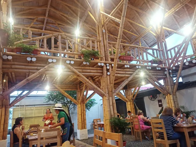 Arrejúntate Cafetería y Tienda Agroecológica