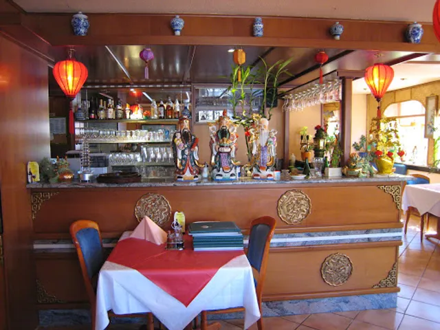 China-Thai Restaurant Lotus