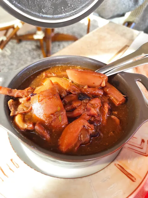 Logis Hôtel le Cours