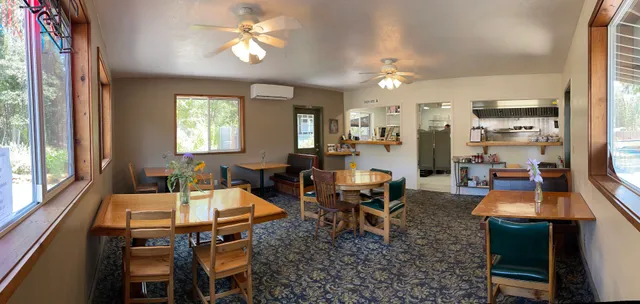 Yellow Jacket Eatery