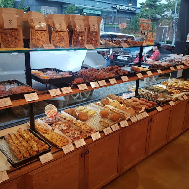 김영모과자점 강남구청점