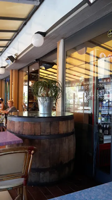 Pizzeria "Il Ghiottone"