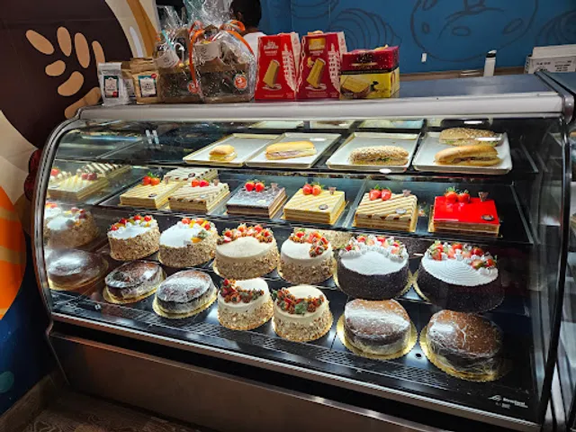 Fortuna Bakery & Coffee - Millenia Mall