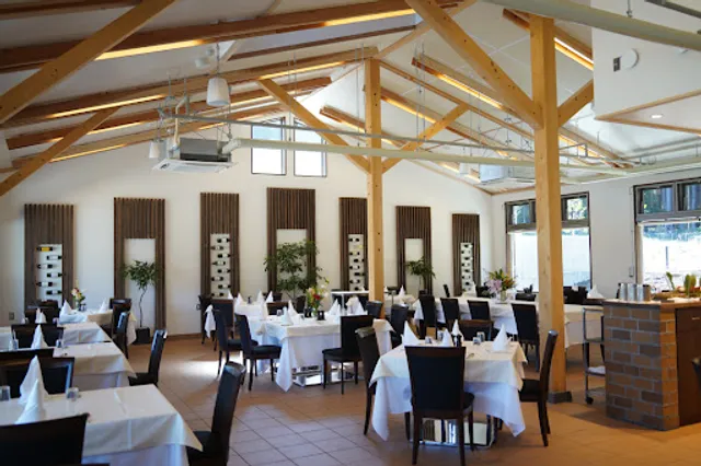 STEAK HOUSE AGED（ステーキハウスエイジド）