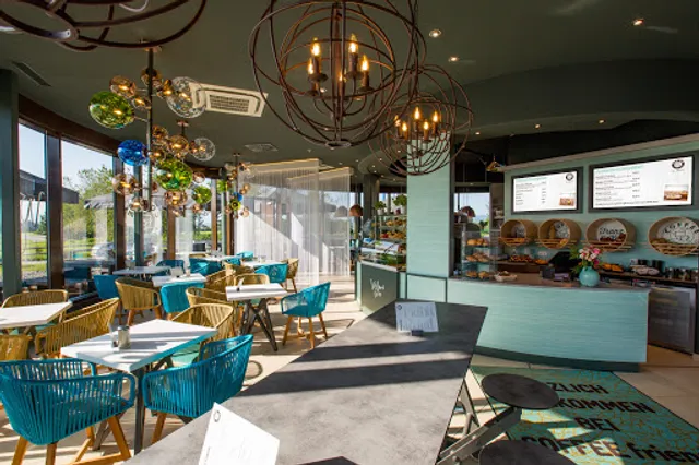 Coffee friends Lounge