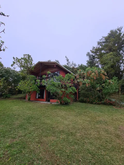 Casa de Montaña Tica Linda