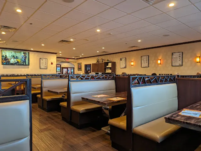 Family Chinese Restaurant and Bar