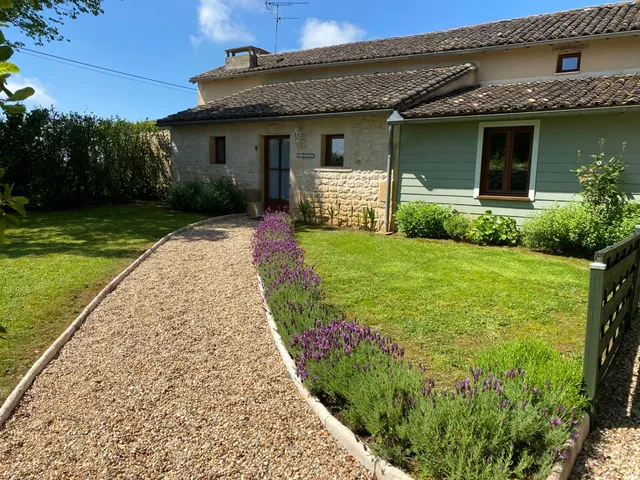 Gites dans les Champs - Book Direct For Best Rates