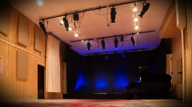 Blue House Productions SoundStage